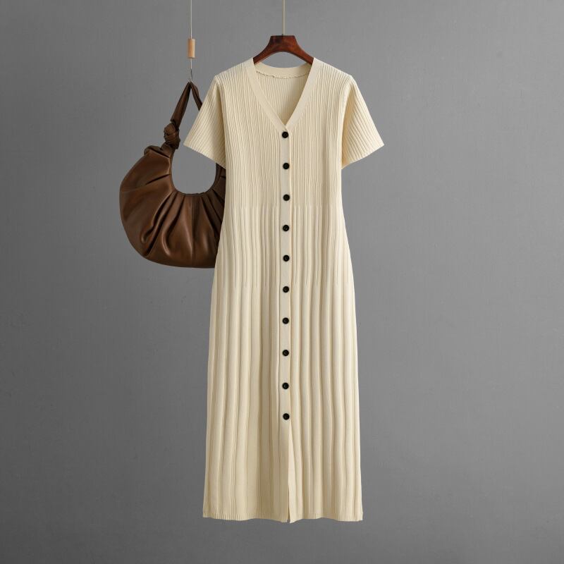 【dress】ボタンデザインニットワンピース　M29735