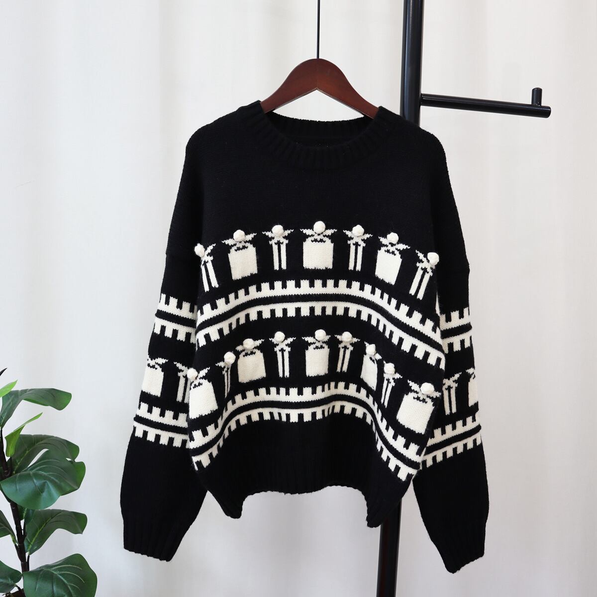【tops】クルーネックニットセーター　M18796
