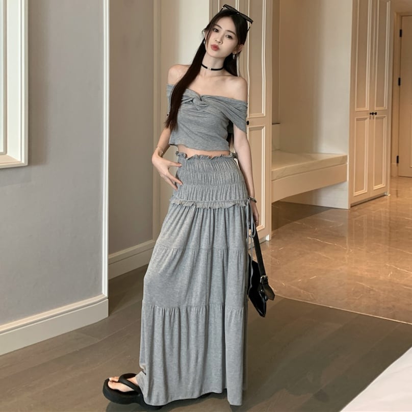 【set】オフショルダーTシャツ+スカート２点セットG21577