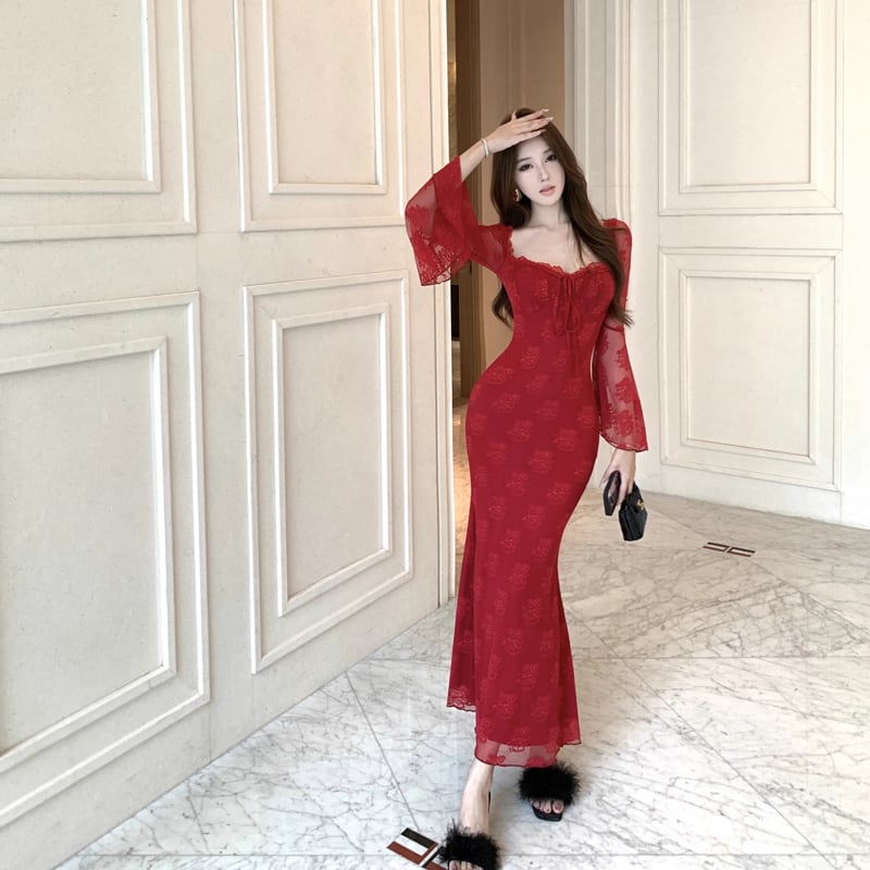 【dress】スクエアネックレースワンピース Q7419
