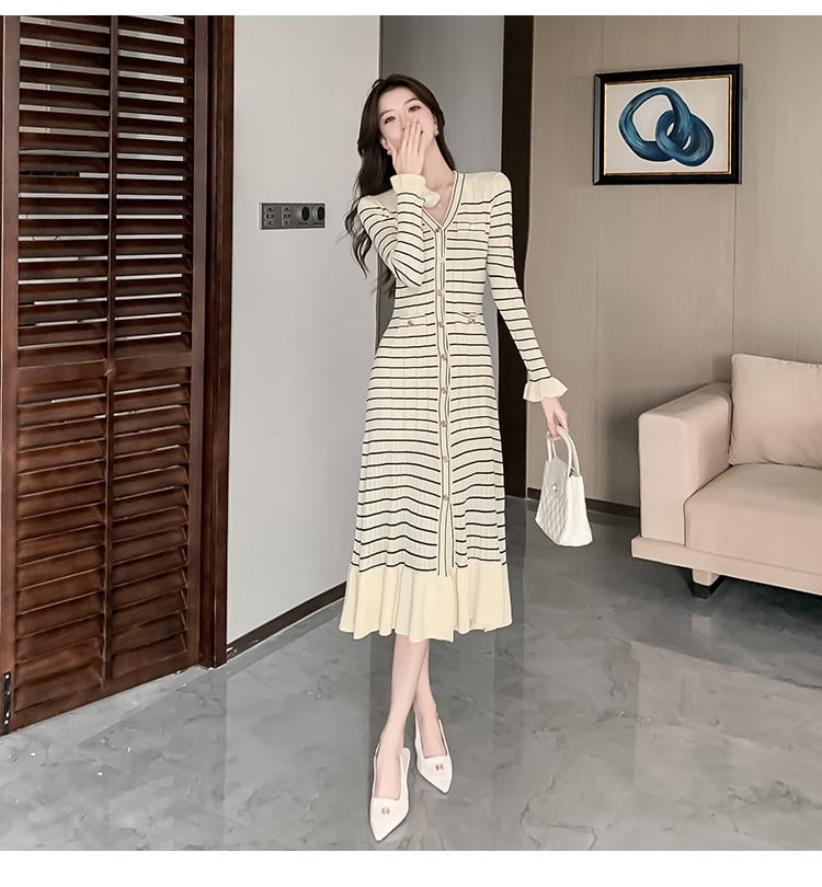 【dress】Vネックニットワンピース　M26334