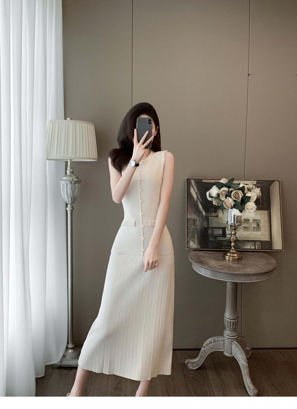 【dress】パールノースリーブニットワンピース　M24911