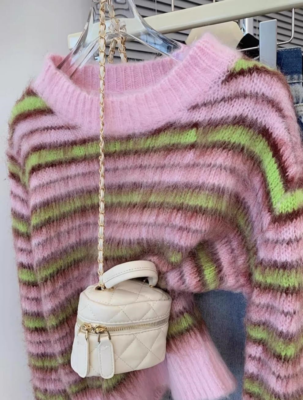 【tops】ボーダー柄ニットセーター　M29307