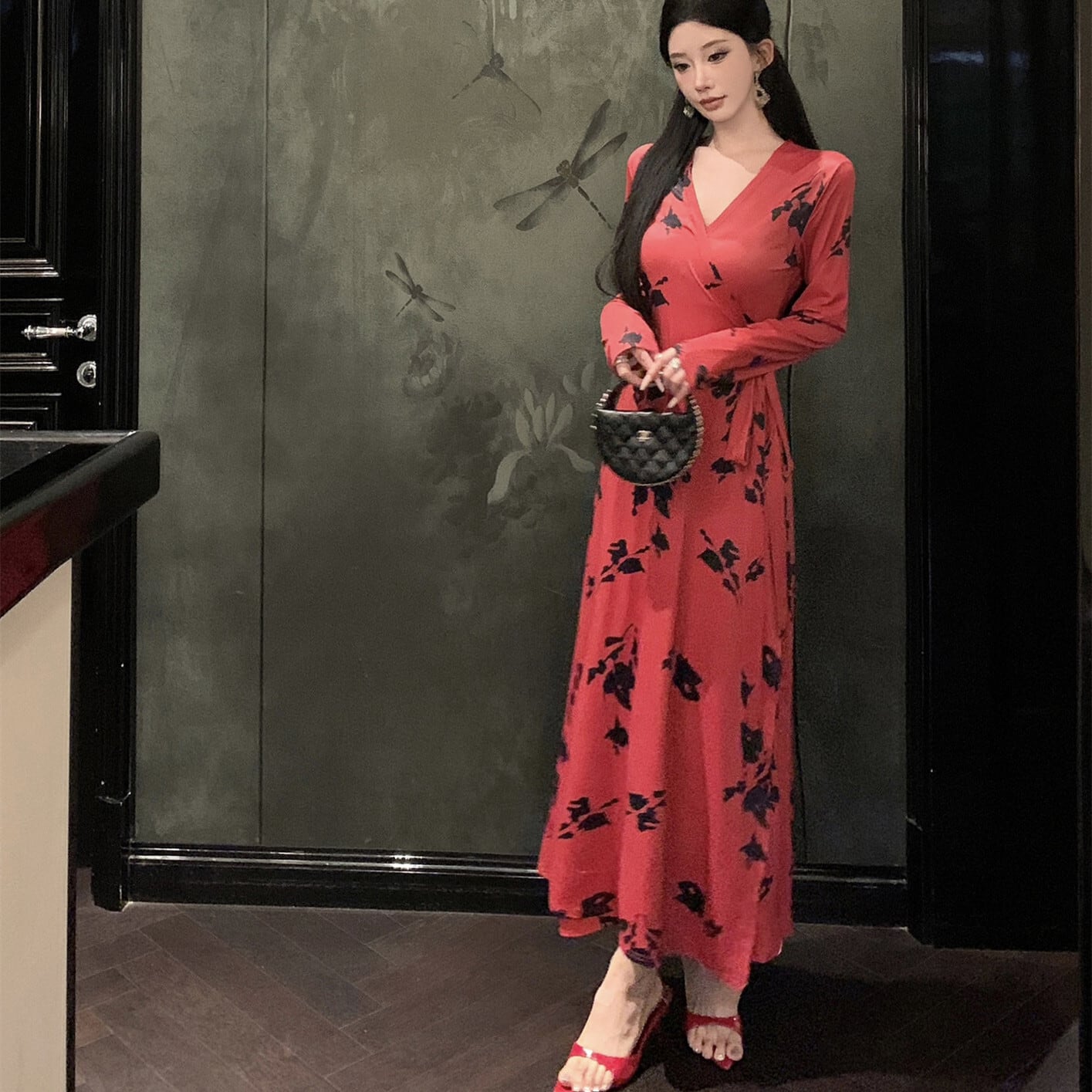【dress】Vネックプリントワンピース　M29347