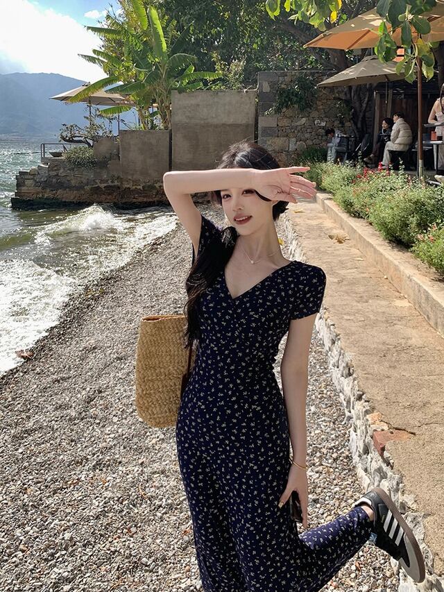 【dress】Vネック花柄ワンピース G21570