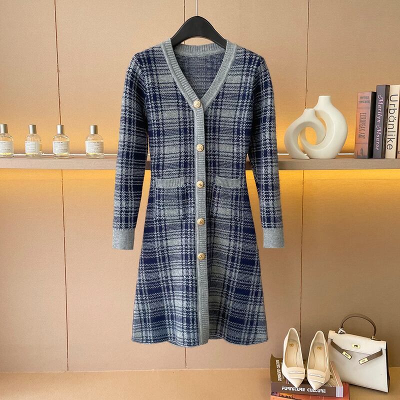 【dress】Vネックニットワンピース Q6780