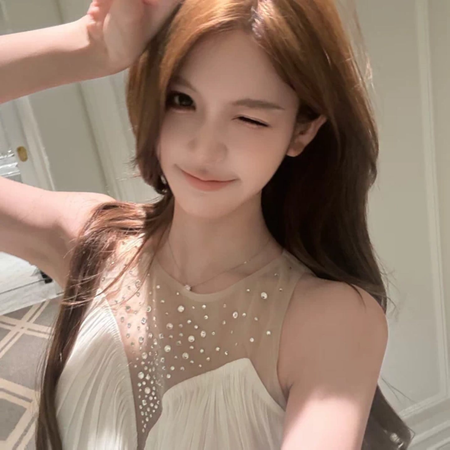 【tops】ラインストーン付きチュールドッキングトップス Q8376