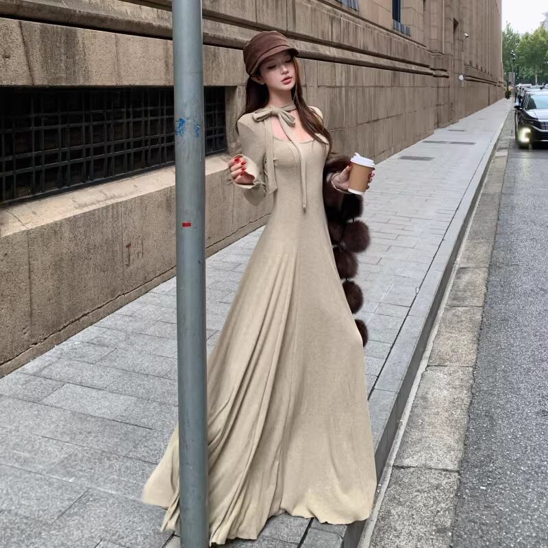 【dress】スクエアネックロングニットワンピース Q8200
