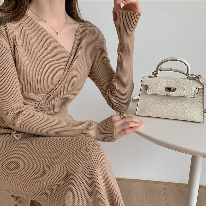 【dress】上品な質感!気質満点体型カバー長袖Vネックニットワンピース G1895