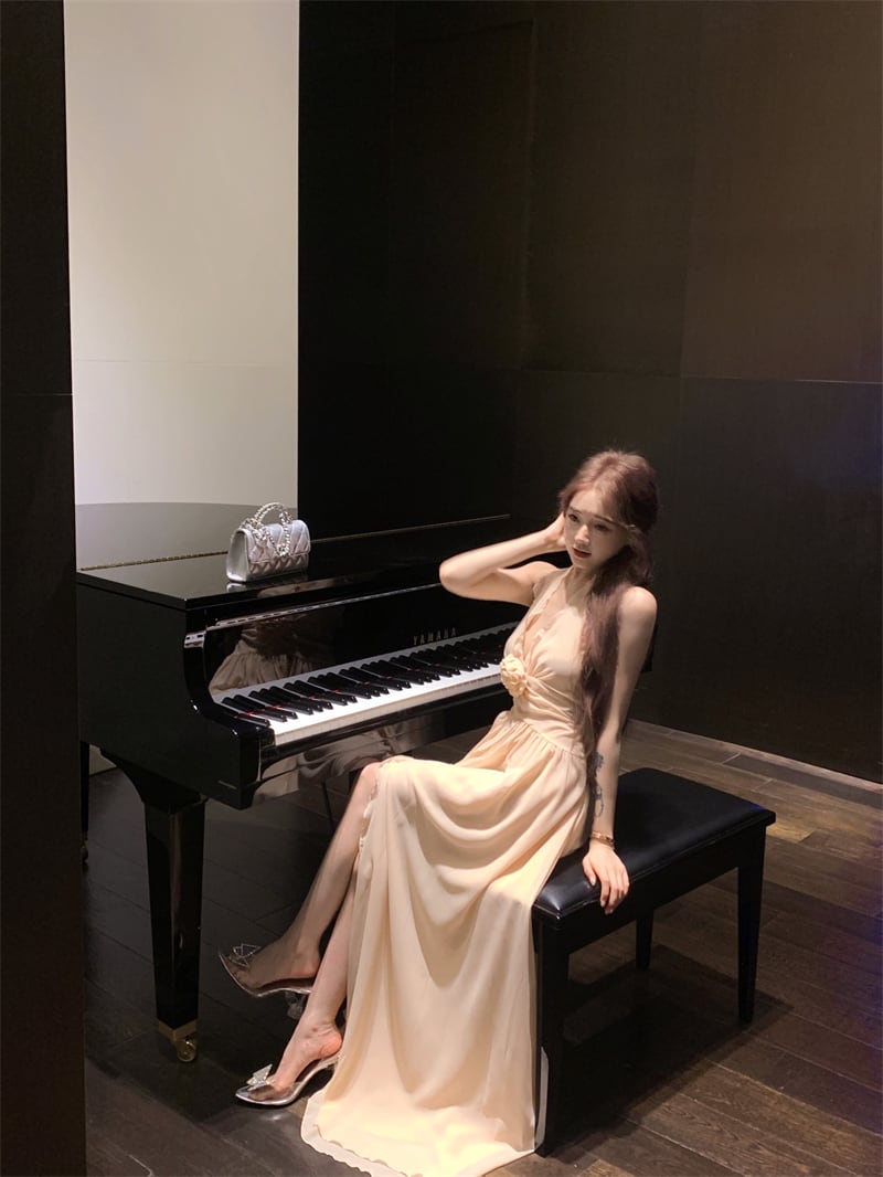 【dress】ホルターネックワンピース　M24518