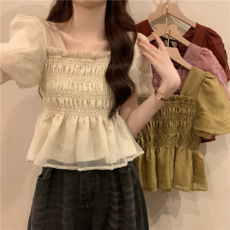 【tops】スクェアネックギャザーブラウスF7543