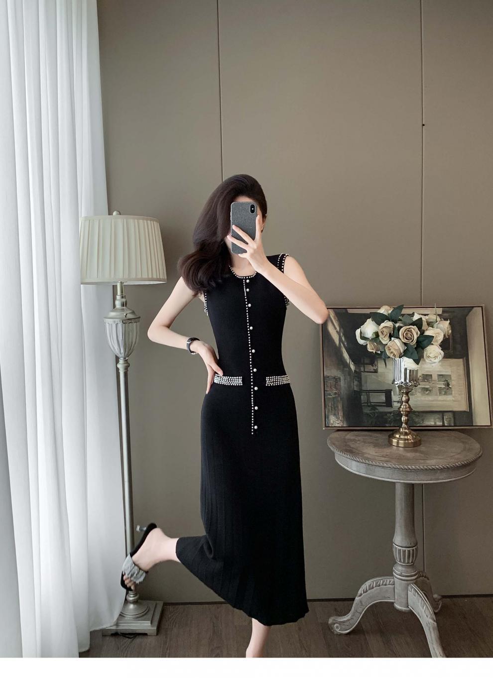 【dress】パールノースリーブニットワンピース　M24911