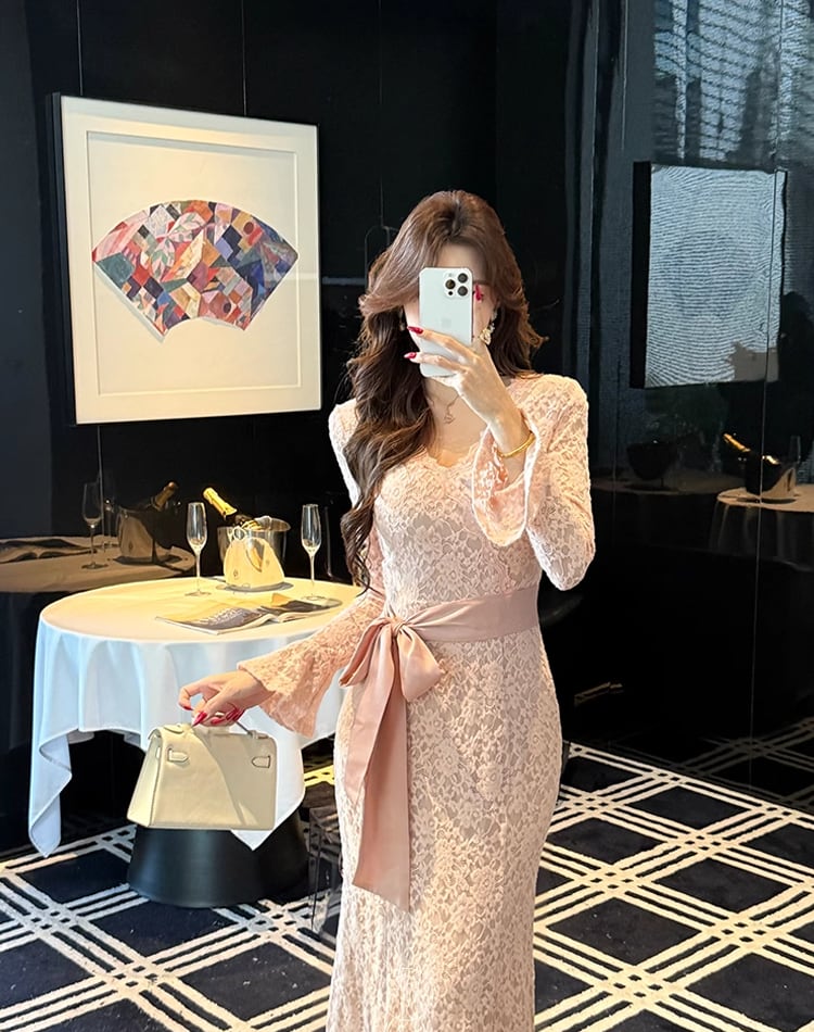 【dress】リボン付きロングレースワンピース Q7671
