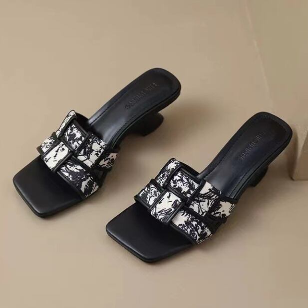 【shoes】人気デザインサンダル　M30232