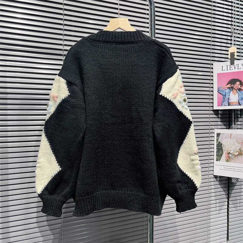 【outer】アーガイル柄刺繍ニットカーデ　N2082