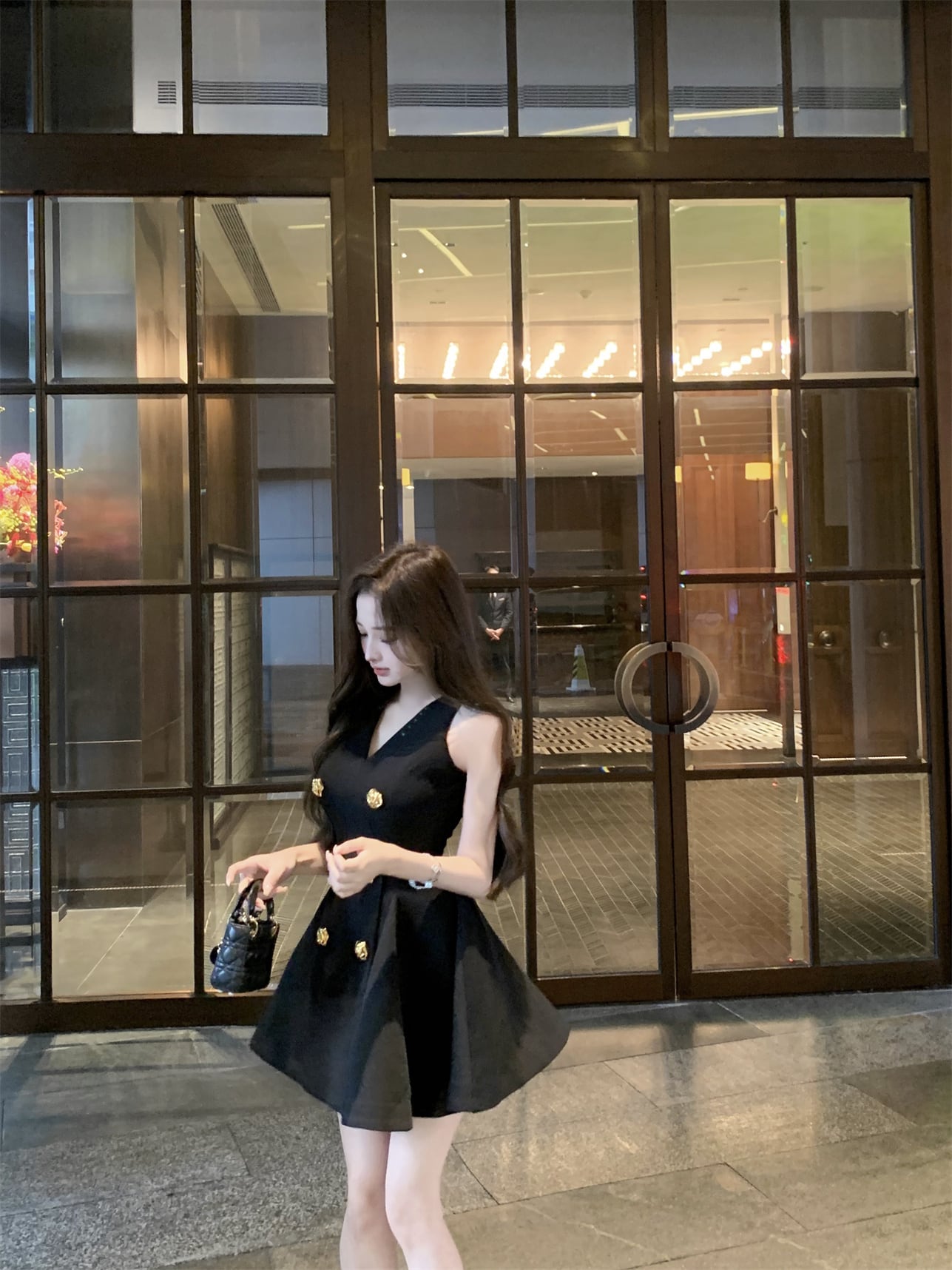 【dress】Vネックノースリーブワンピース　M29828