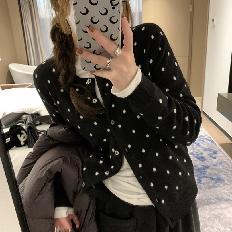 【outer】ドット柄ニットカーデ　M25596