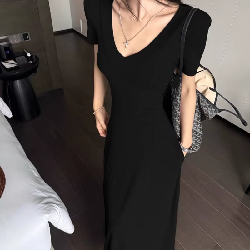 【dress】Vネックタイトロングワンピース Q8302