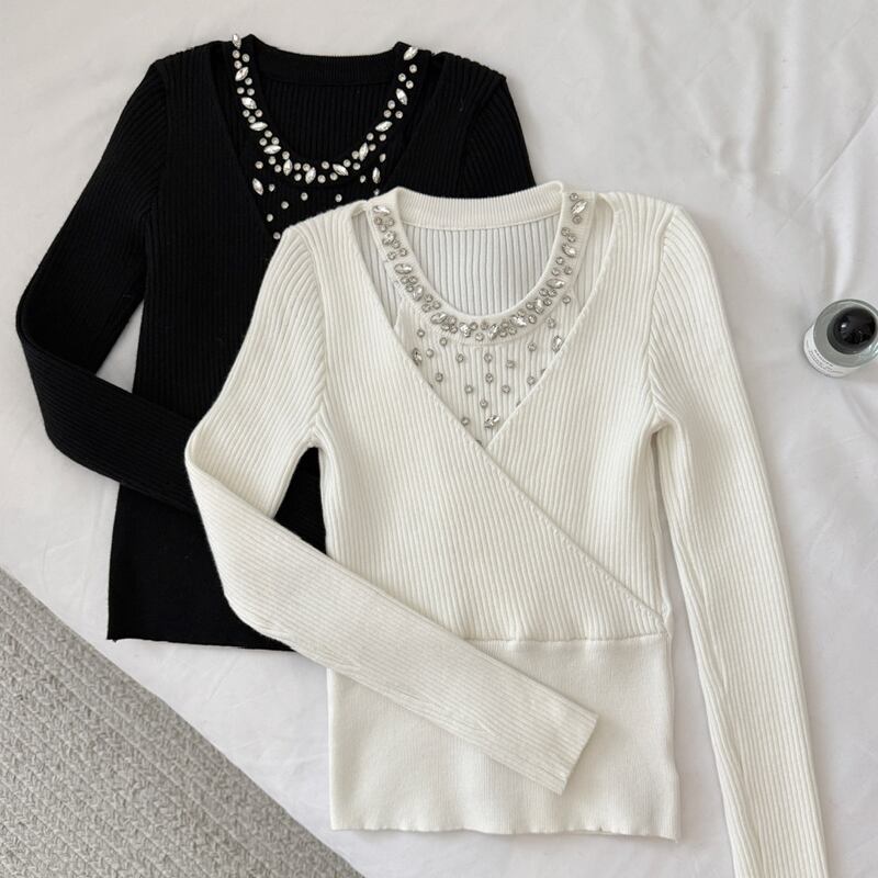 【tops】ラインストーン付きニットトップス Q7614