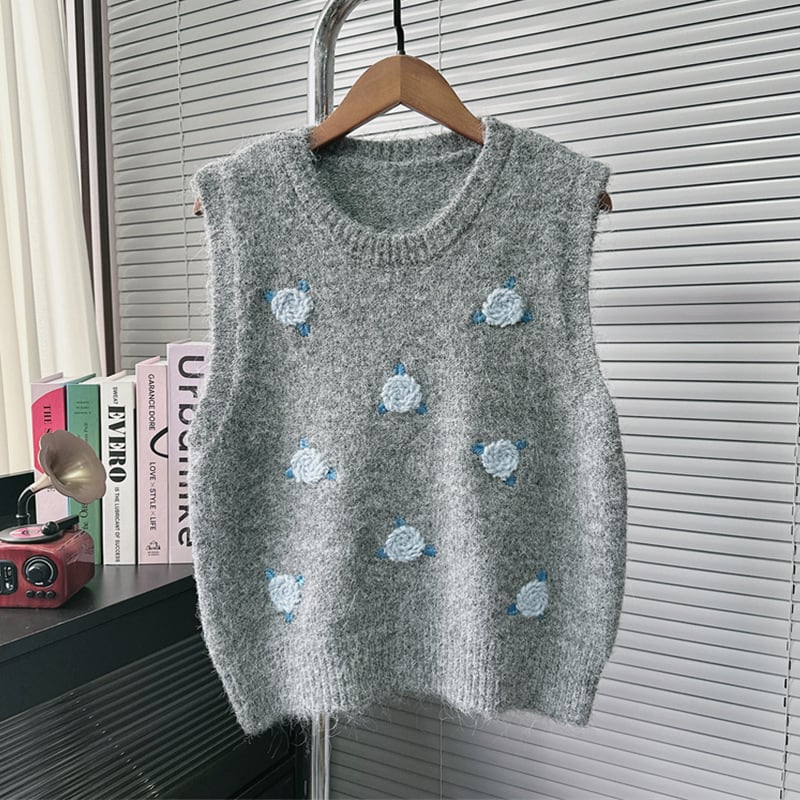 【tops】刺繍ニットベスト　M29603