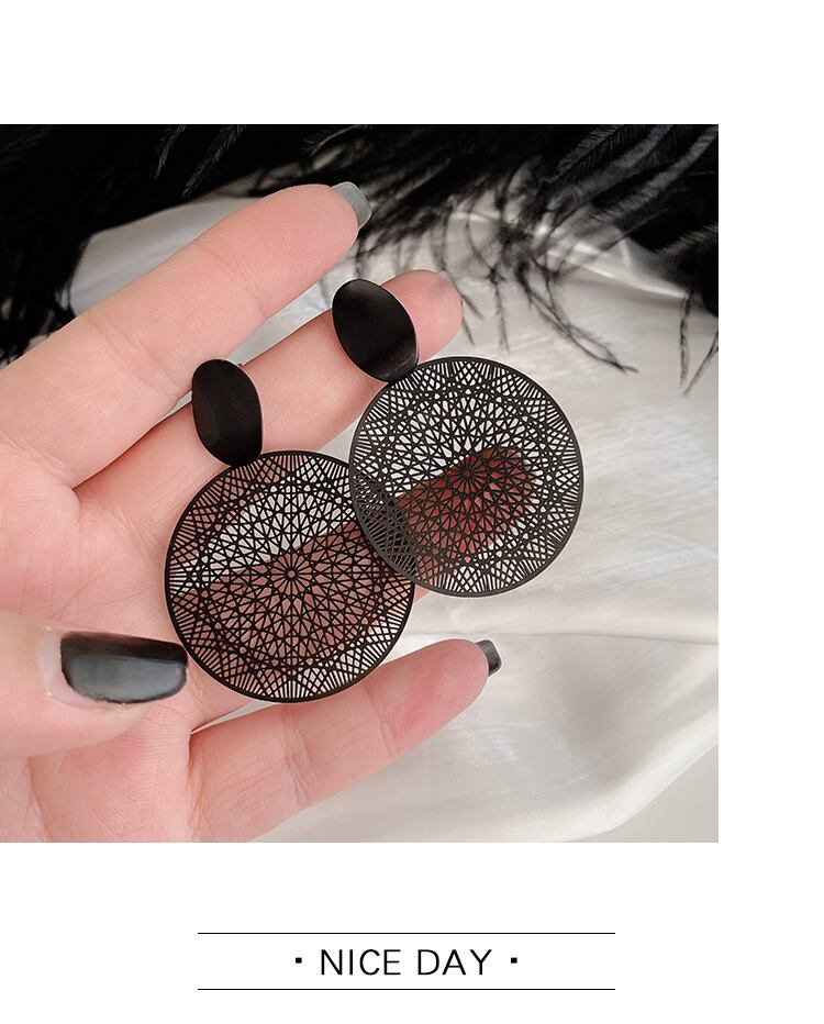 【小物】レディースファッションシンプルアクセサリー円形デザインピアス