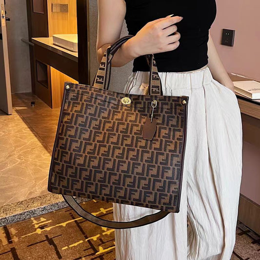 【小物】プリントOL通勤ショルダーバッグG21799