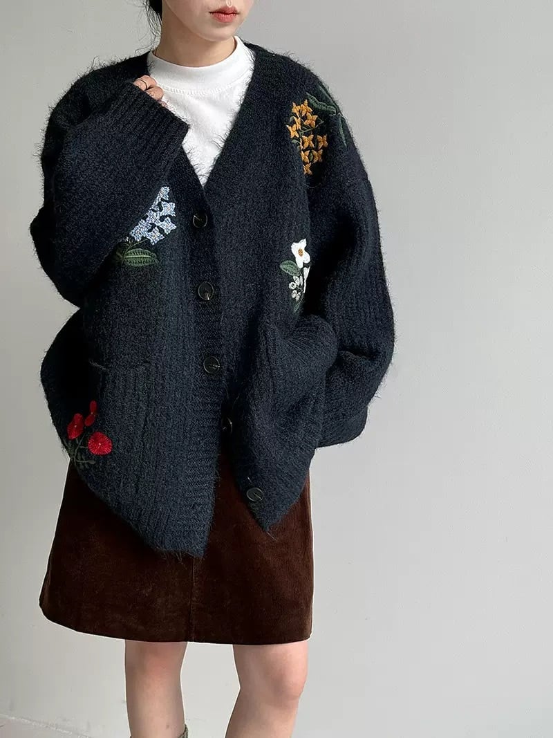 【outer】フラワー刺繡ニットカーディガン Q6972