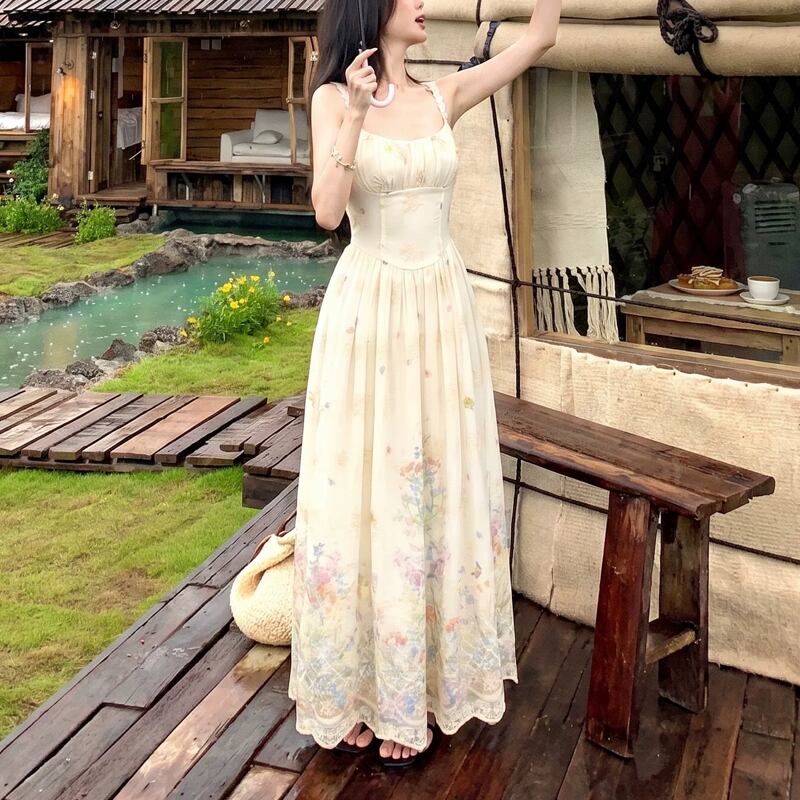 【dress】フラワー柄レース刺繡キャミワンピース Q8506
