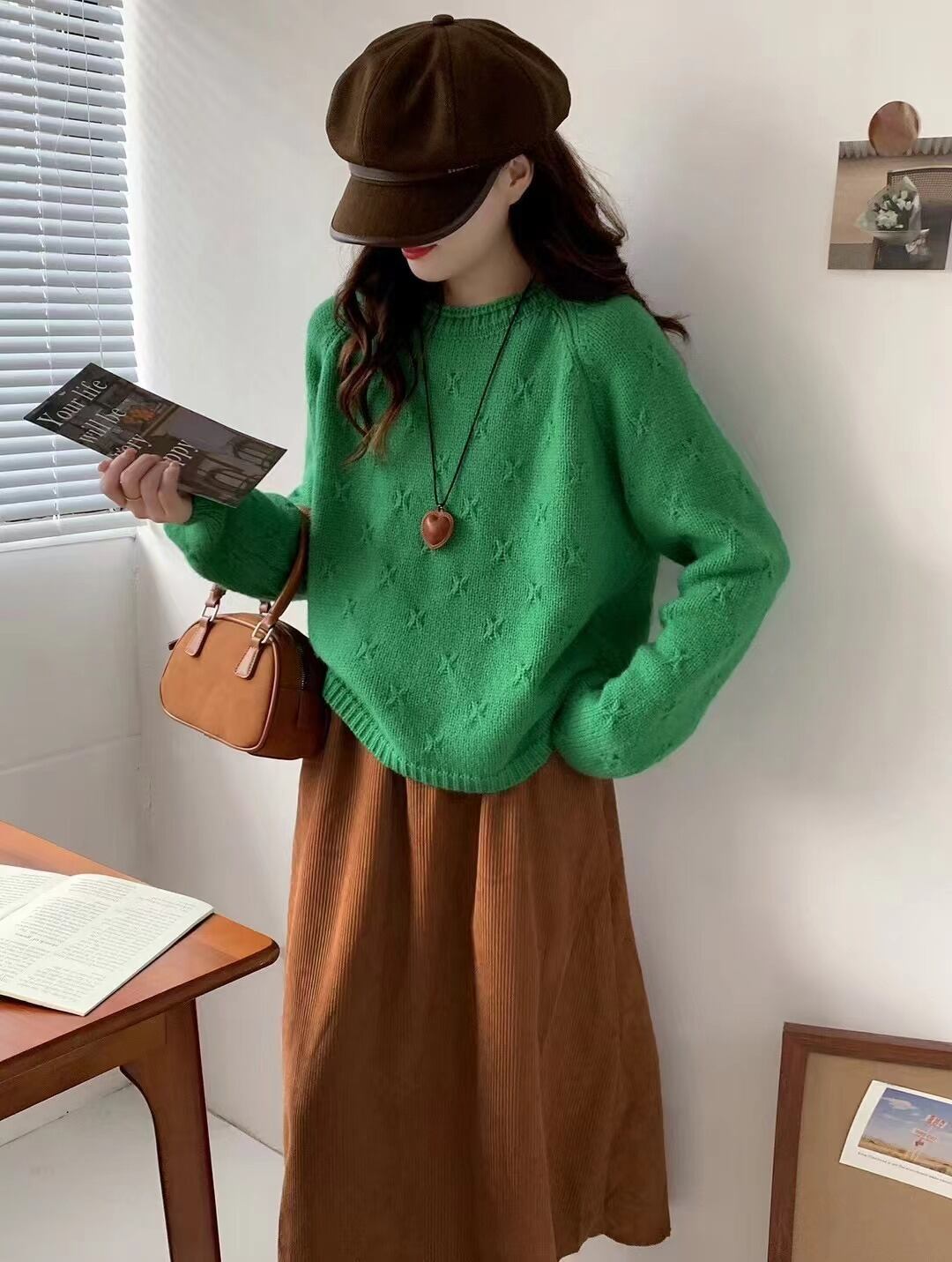 【tops】クルーネックニットセーター　M28609