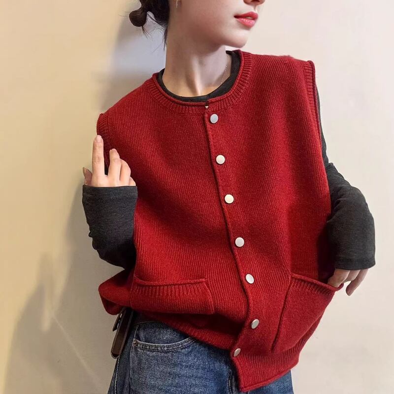 【outer】4色展開ニットベスト Q7779